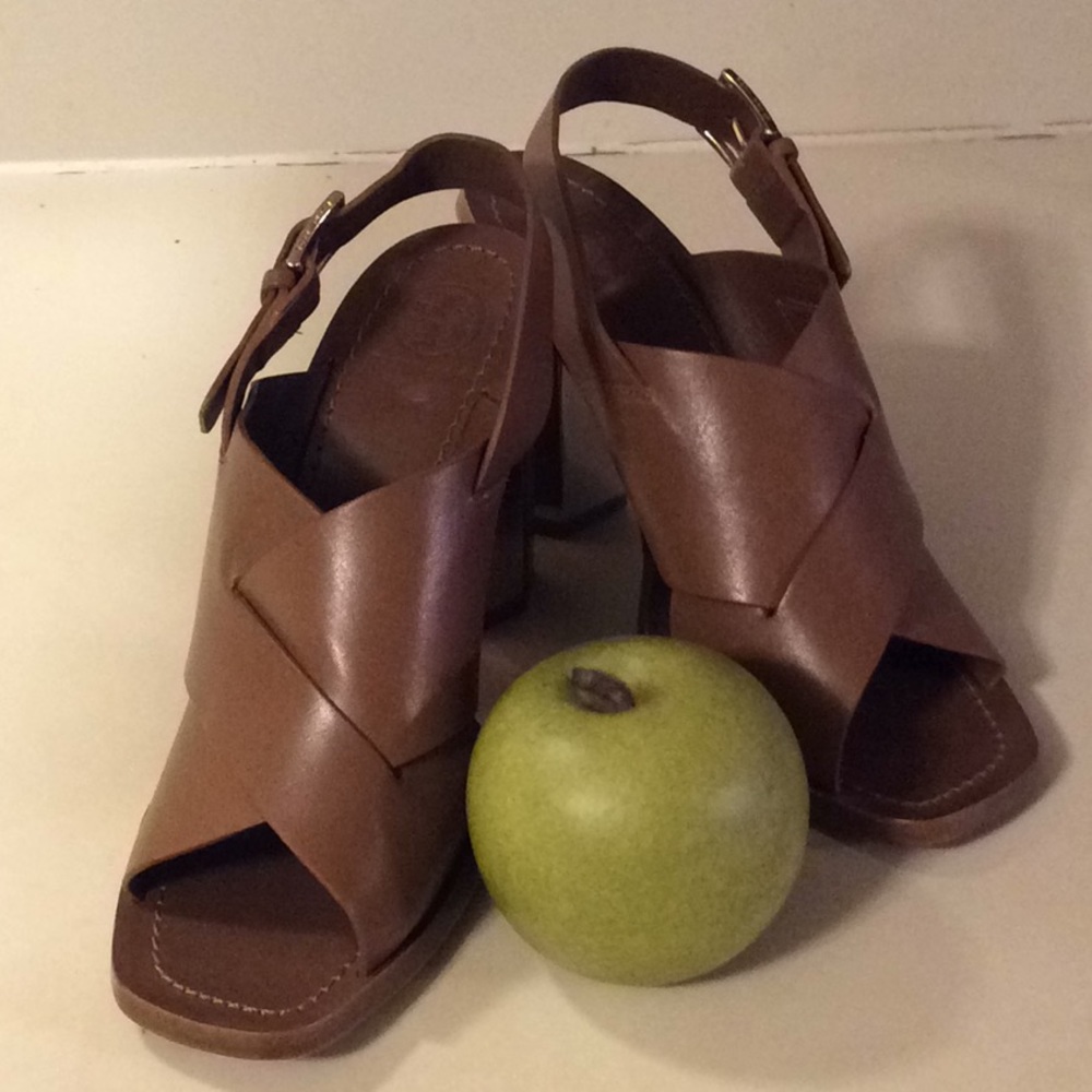 Tory Burch Brown Sandals sz 8